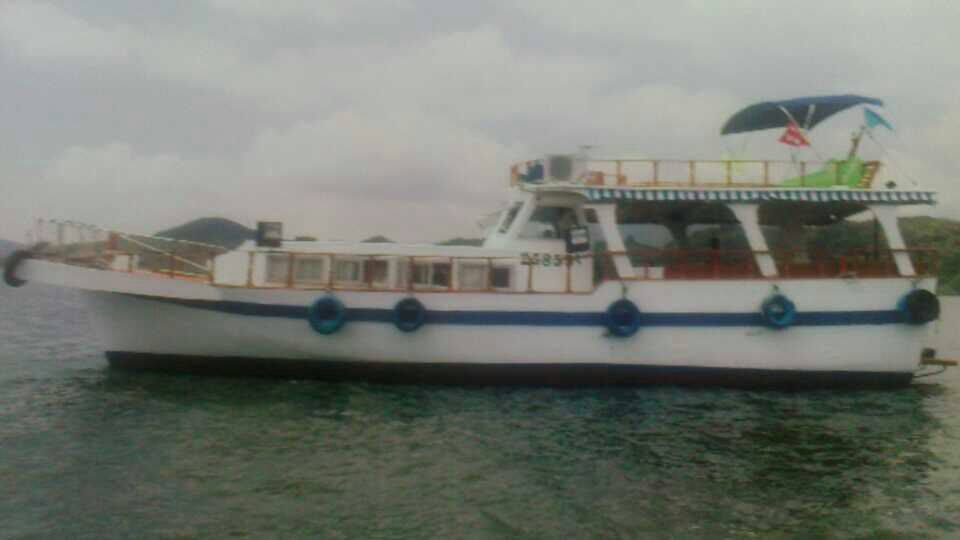 香港遊艇網 遊艇租用: SK0009